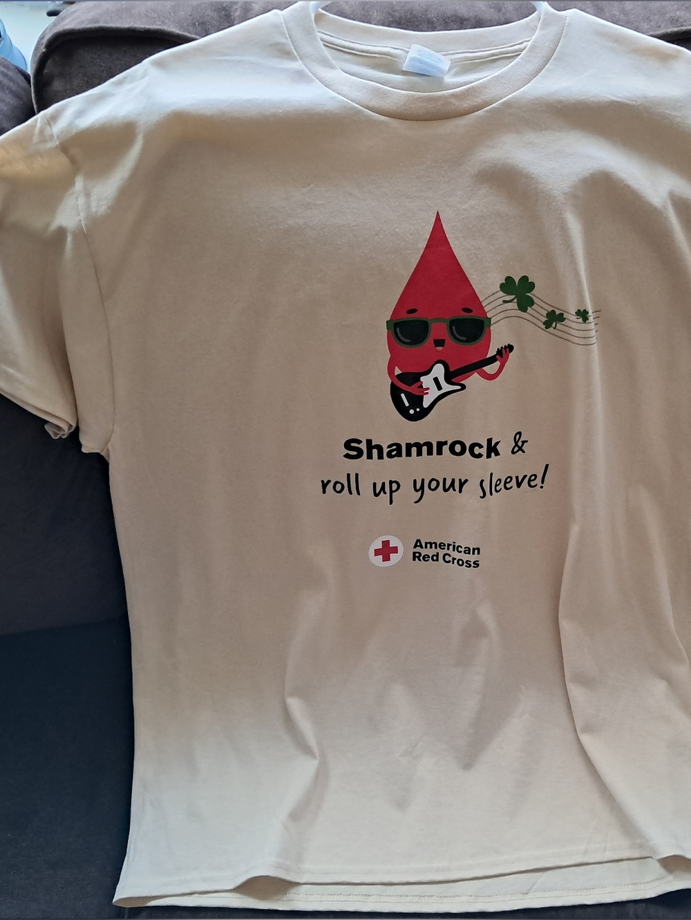 American Red Cross Shamrock And Roll T-Shirt XL NWOT